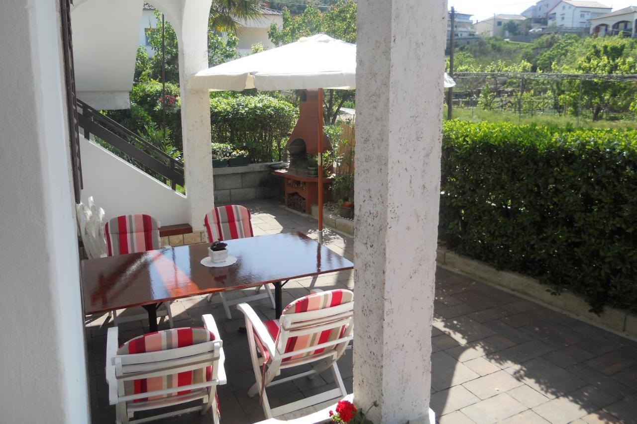 Apartment Supetarska Draga - Donja 5030A Kültér fotó